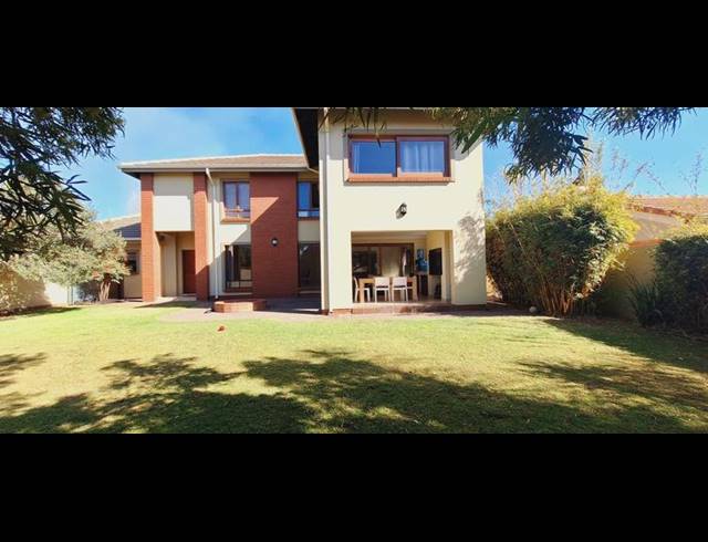 3 BEDROOM PROPERTY TO RENT IN MIDSTREAM ESTATE